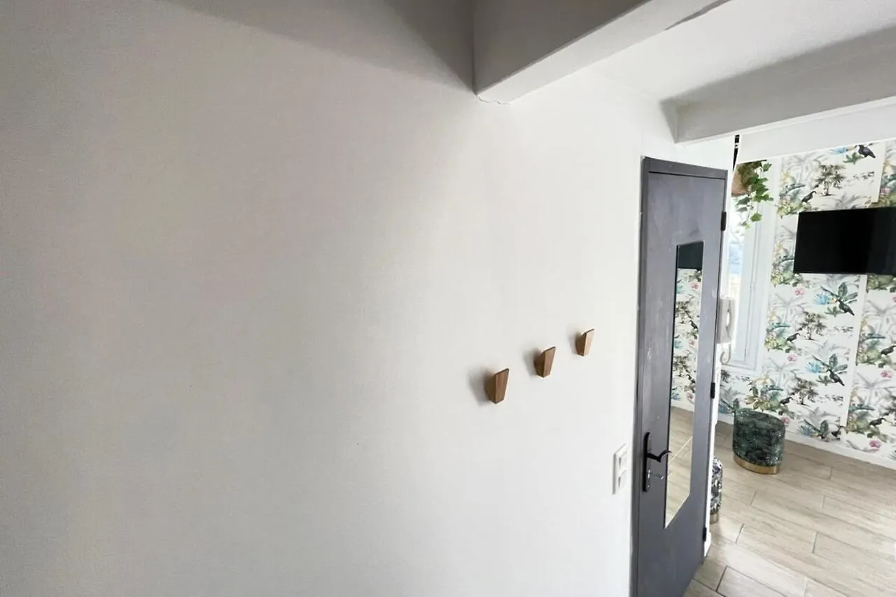 Le Jungle By Anderslocationterrassewifi-Netflix Apartment Marseille