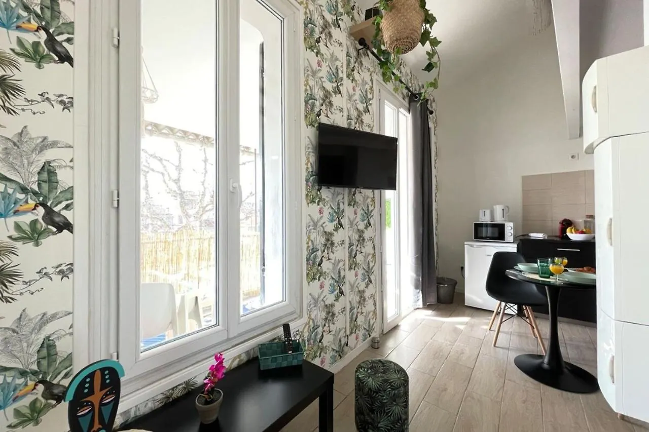 Le Jungle By Anderslocationterrassewifi-Netflix Apartment Marseille