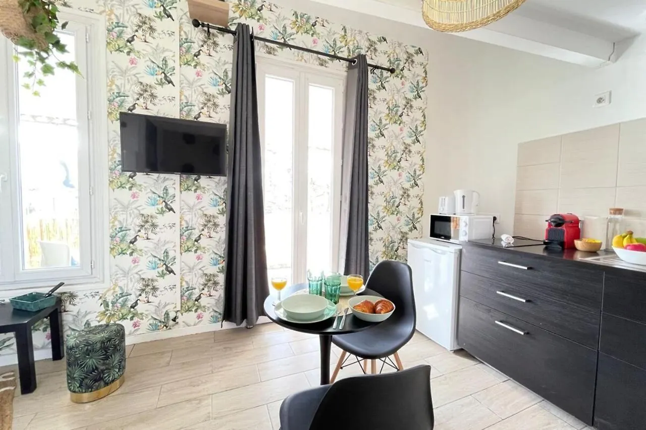 Le Jungle By Anderslocationterrassewifi-Netflix Apartment Marseille