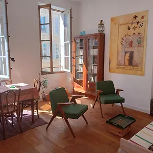 Consolat Apartment